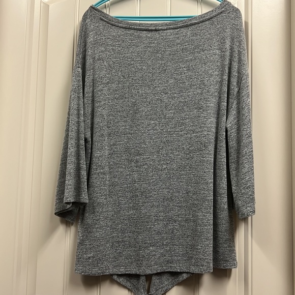 Gap Top - Picture 4 of 5